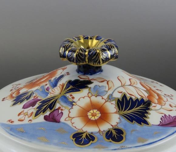 Beautiful Antique Davenport Imari Porcelain Covered Entree Round Serving Dish - 3