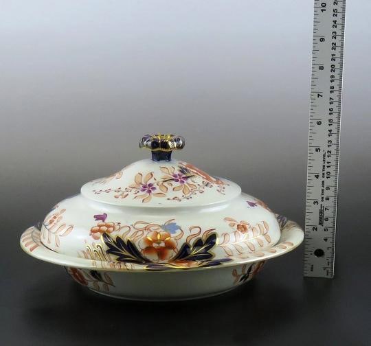 Beautiful Antique Davenport Imari Porcelain Covered Entree Round Serving Dish - 7
