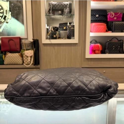 Chanel Distressed Calfskin Large Coco Pleats Hobo (2012) - 8