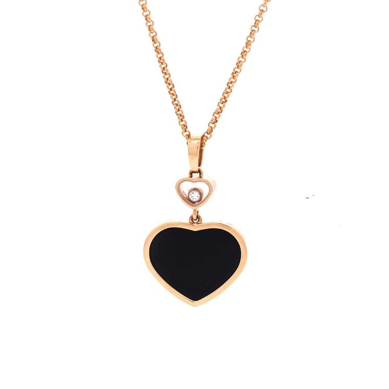 Chopard Happy Hearts Pendant Necklace 18K Rose Gold with Onyx and 1 Floating: Measurements: Length: 16.5 - 17.75 ", Pendant Length: 31 mm, Pendant Width: 19 mm . Condition: Pre-owned - Good,Brand: Chopard,Main Stone: Onyx,Metal: 18K Rose Gold,Metal Purity: 18K,Style: