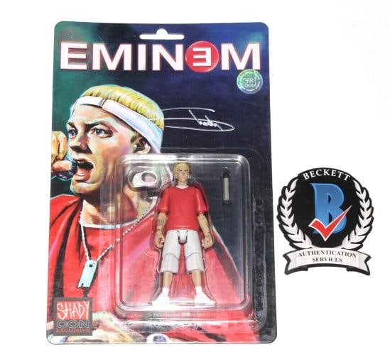 EMINEM SIGNED SHADY CON ACTION FIGURE (Beckett): Industry: Music,Autograph Authentication: Beckett,Original/Reproduction: Original,Country of Origin: United States