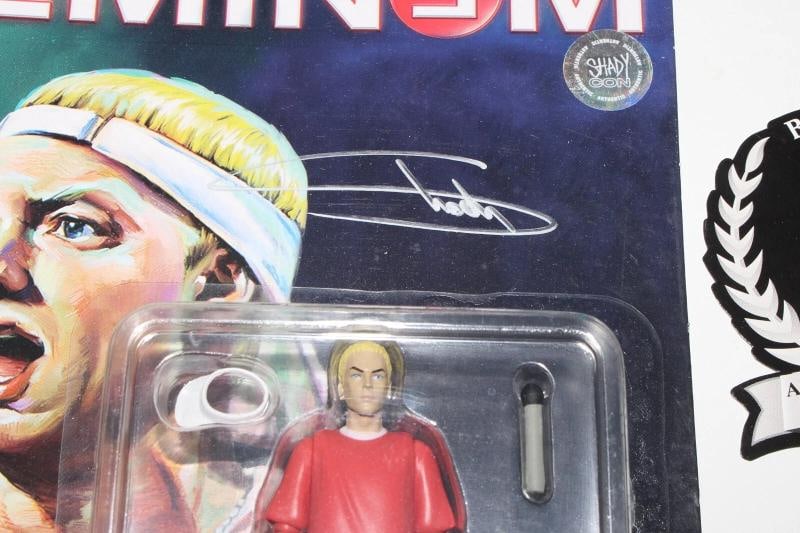 EMINEM SIGNED SHADY CON ACTION FIGURE (Beckett) - 4