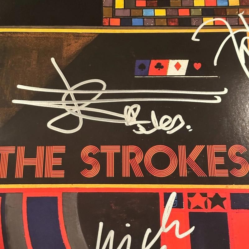 THE STROKES: NICK VALENSI, JULIAN CASABLANCAS, NIKOLAI FRAITURE, FABRIZIO MORETTI & ALBERT HAMMON... - 2