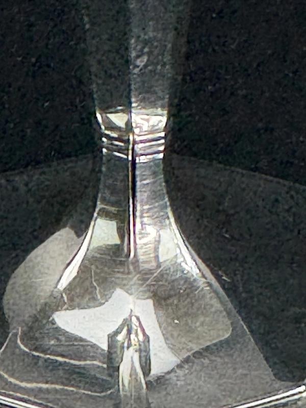 Tiffany and Company Sterling Silver Octagonal Trumpet Vase, Circa 1910 to 1930s - 7