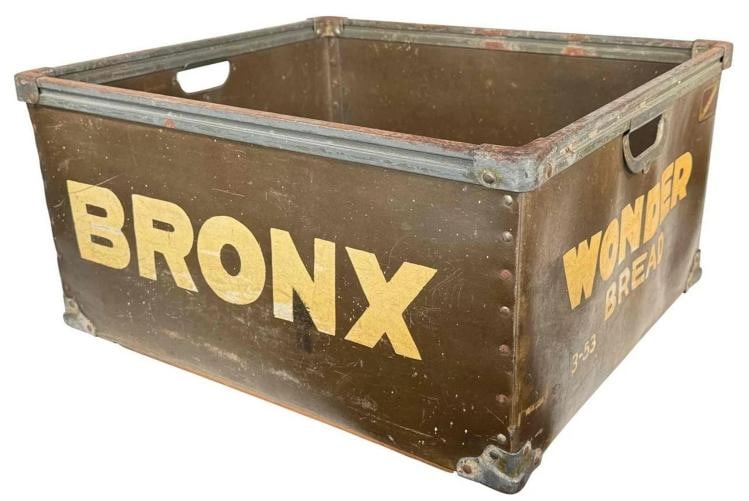 Antique 1950s WONDER BREAD Bronx NY Delivery Crate Bakery Transport Advertising: DIMENSIONS: Height: 12.5 in. Width: 21 in. Length: 23.5 in.. Condition: Used,Country of Origin: United States