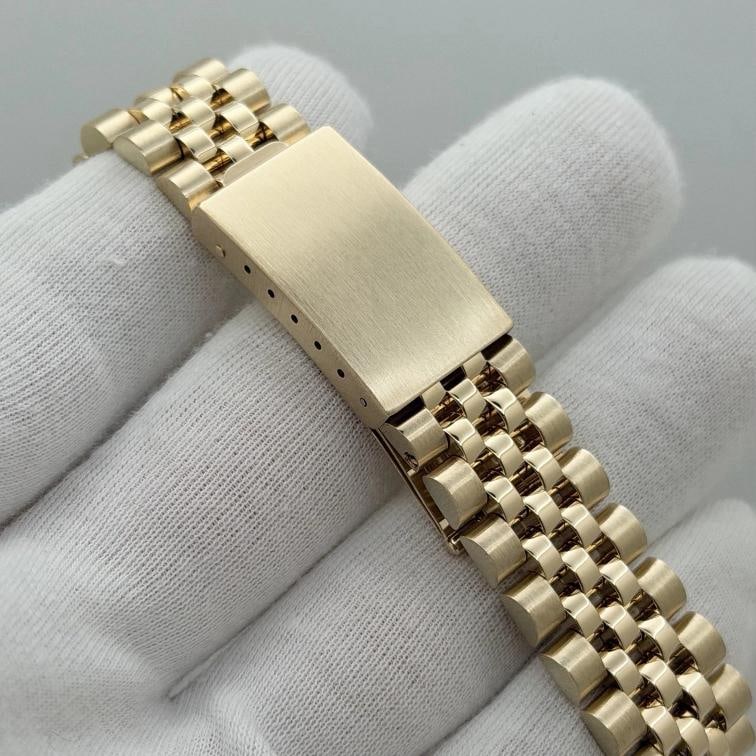 Rolex Date 1503 34mm Champagne Dial Yellow Gold Jubilee - 10