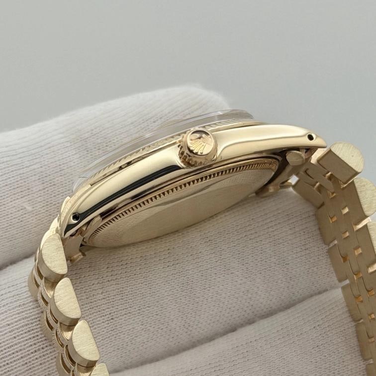 Rolex Date 1503 34mm Champagne Dial Yellow Gold Jubilee - 9