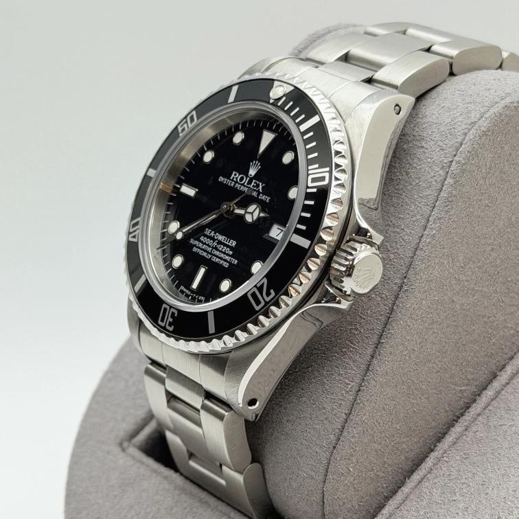 Rolex Sea Dweller 16600 40mm Black Dial Stainless Steel - 4