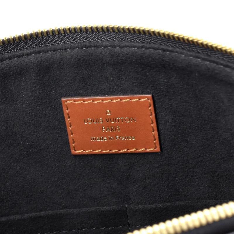 Louis Vuitton V Tote Monogram Canvas and Leather MM - 6