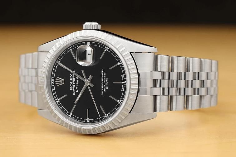 2000 ROLEX MENS 16220 DATEJUST BLACK DIAL ENGINE TURNED STEEL JUBILEE WATCH - 2