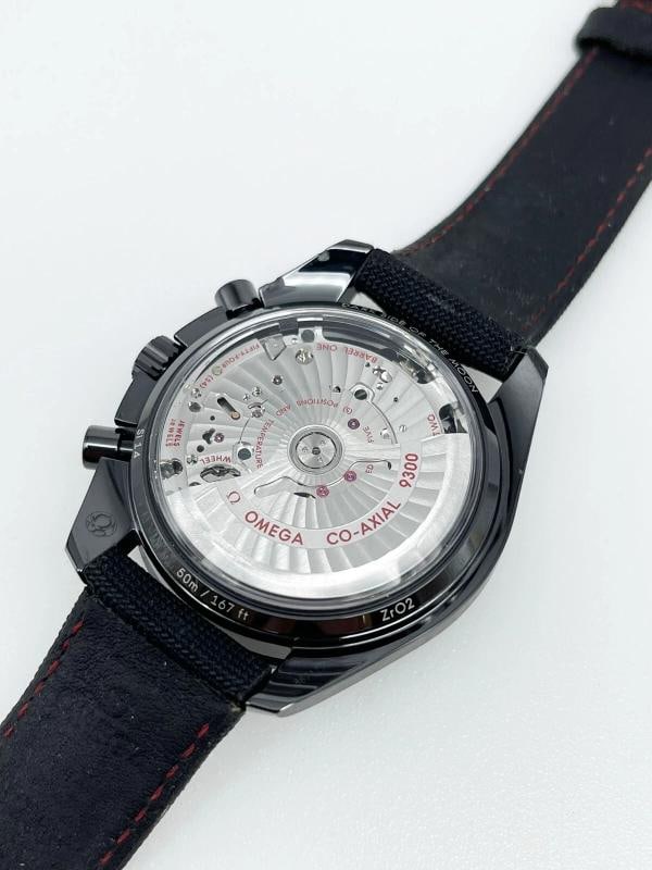 OMEGA Speedmaster Dark Side of the Moon 311.92.44.51.01.003 Black Ceramic - 4