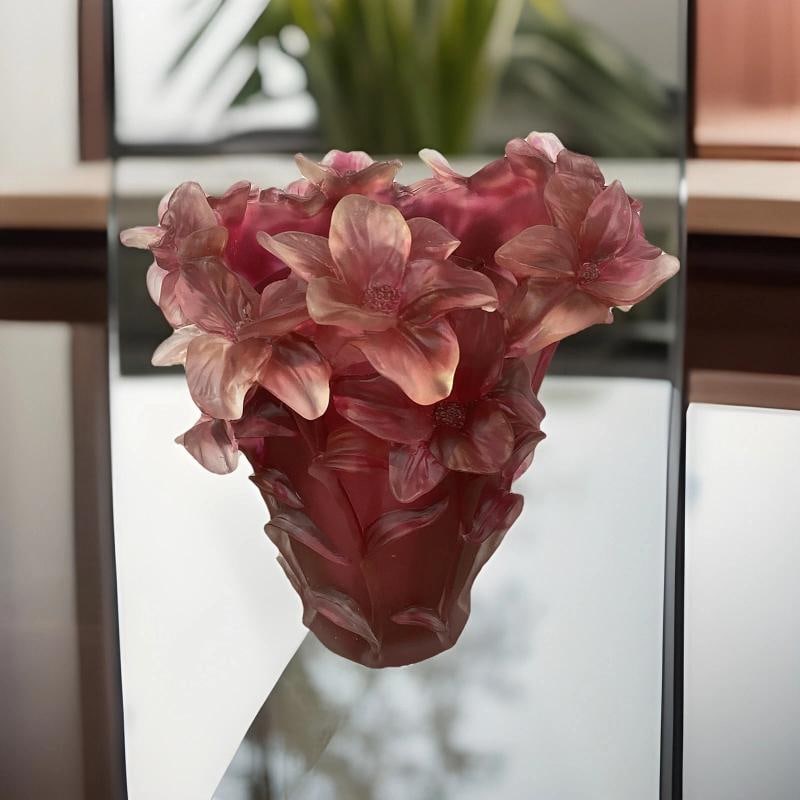 Crystal Iris Vase H8Ã¢â‚¬Â Red OmbrÃƒÂ© Hea: Condition: Used: An item that has been used previously. The item may have some signs of cosmetic wear, but is ... Read moreabout the conditionUsed: An item that has been used previously. The item may