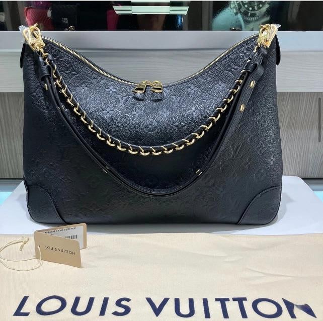 Louis Vuitton Boulogne GM Monogram Empreinte Black: Condition: New with tags: This item is brand new and has never been used. It still has the original tags and/or ... Read moreabout the conditionNew with tags: This item is brand new and has never