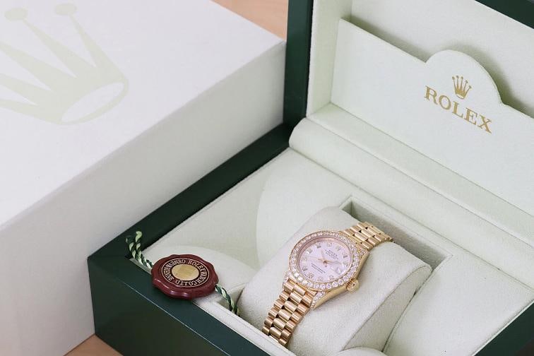 ROLEX LADIES DATEJUST PRESIDENT FACTORY DIAMOND DIAL 1.5 CT BEZEL 18K GOLD WATCH - 6