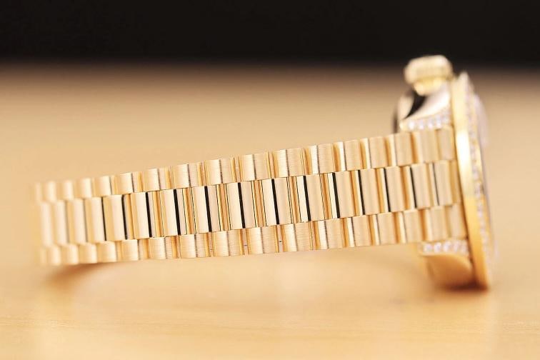 ROLEX LADIES DATEJUST PRESIDENT FACTORY DIAMOND DIAL 1.5 CT BEZEL 18K GOLD WATCH - 9