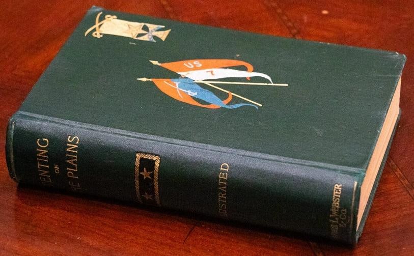 Elizabeth Custer / Tenting On The Plains 1889 Shoulder Strap Edition - 2