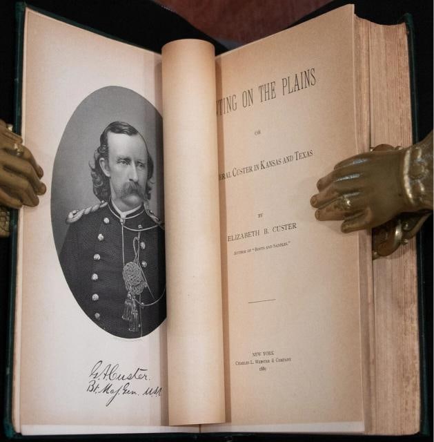 Elizabeth Custer / Tenting On The Plains 1889 Shoulder Strap Edition - 5