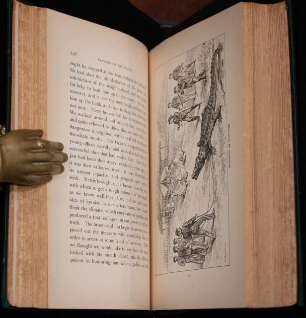 Elizabeth Custer / Tenting On The Plains 1889 Shoulder Strap Edition - 9
