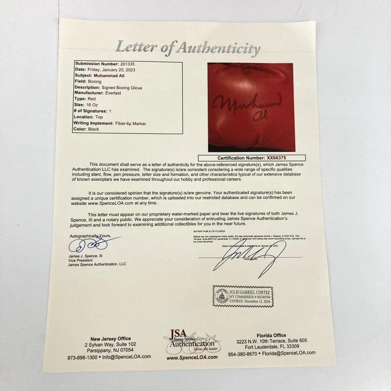 Muhammad Ali Signed Everlast Boxing Glove JSA COA - 4