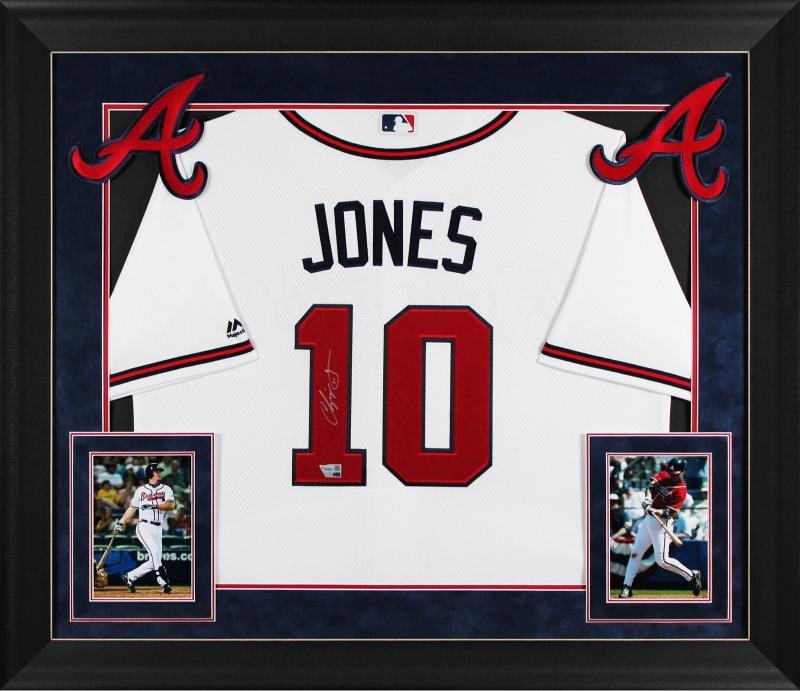 Braves Chipper Jones Signed White Majestic Cool Base Framed Jersey Fanatics: Player: Chipper Jones,Product: Jersey,Original/Reprint: Original,Team: Atlanta Braves,Autograph Authentication: FAN,PRODUCT_COA: FAN,PRODUCT_SIGNED_BY_NAME: Chipper Jones,PRODUCT_SIGNED_BY_BRAND: