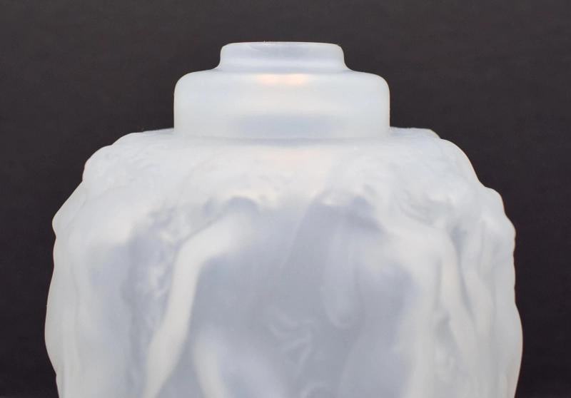 R. Lalique Opalescence Sirenes Atomizer Bottom - Never Mounted, Circa 1925 - 4