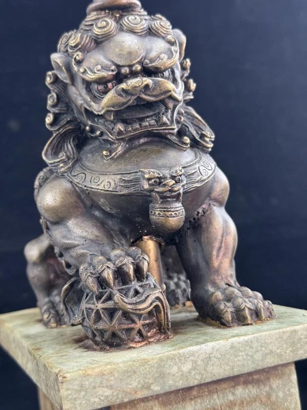Pair of Chinese Bronze Foo Dog Lamps on Marble Base - 6