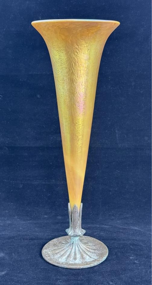Large 17 Inch Lundberg Studios Iridescent Art Glass Vase on Bronze Base: The vase measures 17 inches tall, and 6 inches in diameter at both the top and the base. . Condition: Used: An item that has been used previously. The item may have some signs of cosmetic wear, but