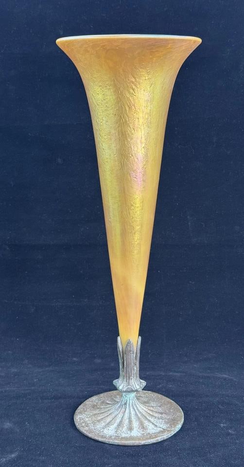 Large 17 Inch Lundberg Studios Iridescent Art Glass Vase on Bronze Base - 2