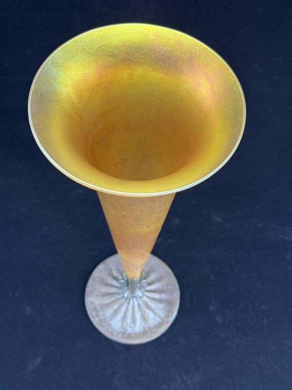 Large 17 Inch Lundberg Studios Iridescent Art Glass Vase on Bronze Base - 3