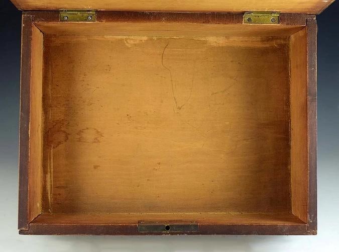 Antique Late 1800s Raised Box w/Classical Greco Roman Hand Painted Decor - 7
