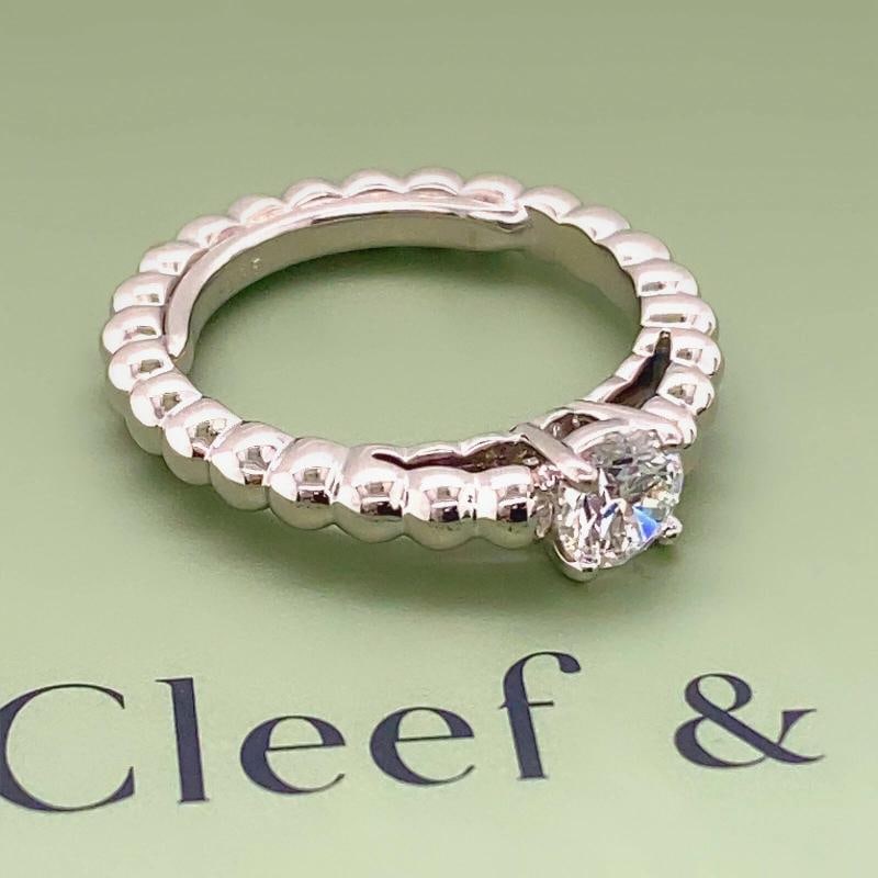 Van Cleef & Arpels Perlee Diamond Engagement Ring 0.50 cts DVVS2 18k White Gold - 6