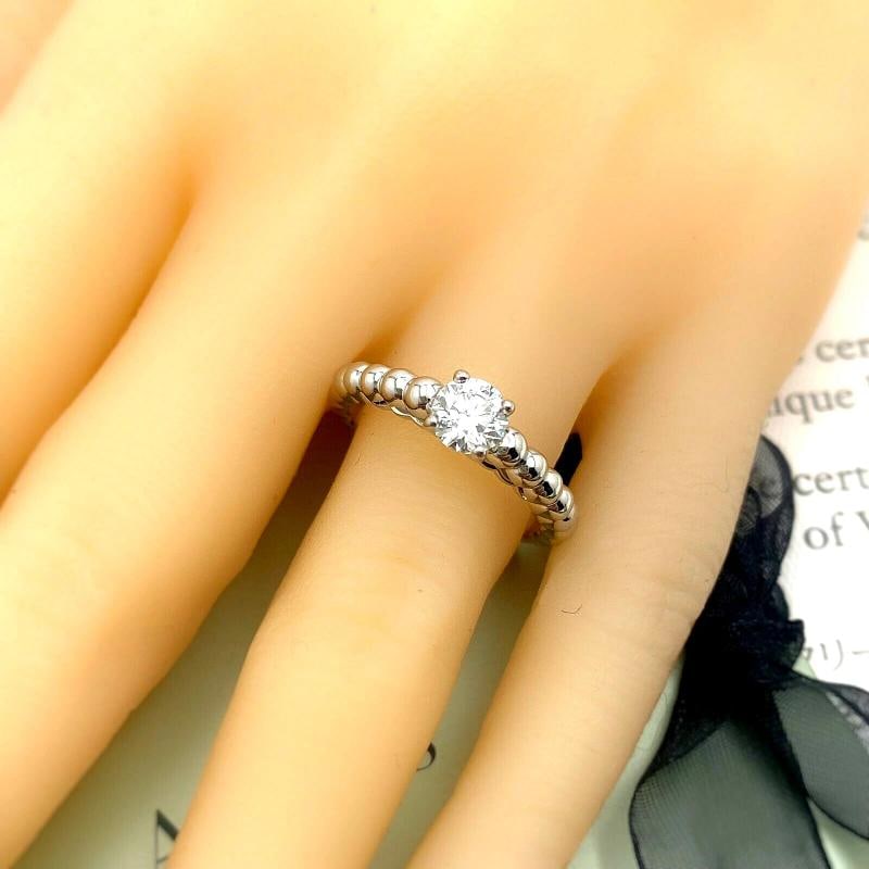 Van Cleef & Arpels Perlee Diamond Engagement Ring 0.50 cts DVVS2 18k White Gold - 8