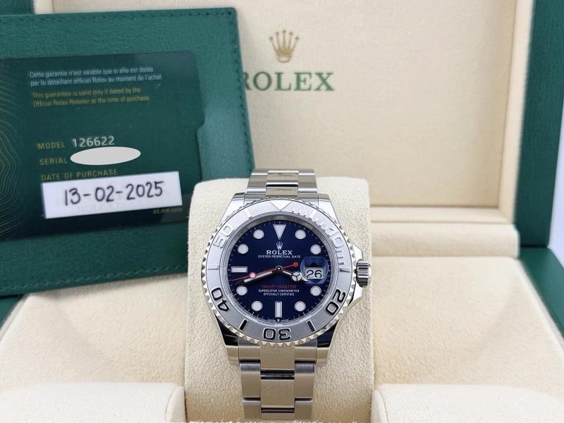 2025 Rolex Yacht Master 126622 40mm Blue Dial Platinum Bezel Steel Box Paper: Condition: Pre-owned - Excellent,Bezel Color: Silver,Movement: Automatic,With Papers: Yes,Year Manufactured: 2025,Band/Strap: Rolex Oyster,Reference Number: 126622,Brand: Rolex,Case Color: