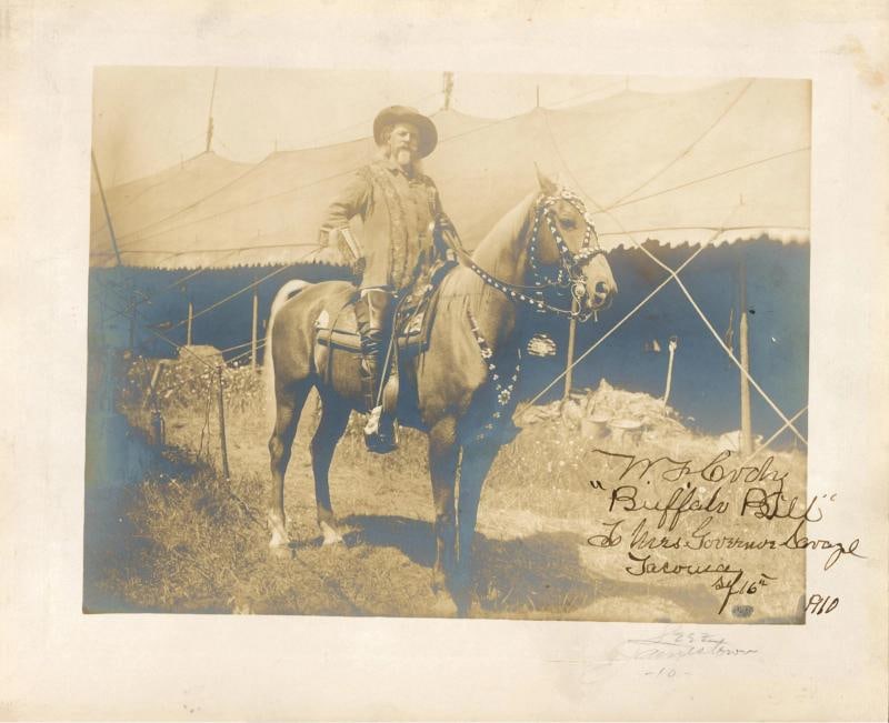 William Cody Buffalo Bill "1910" Authentic Signed 9.85x11.85 Photo BAS #AD64301: Condition: New: A brand-new, unused, unopened, undamaged item (including handmade items). New: A brand-new, unused, unopened, undamaged item (including handmade items).,Autograph Authentication: