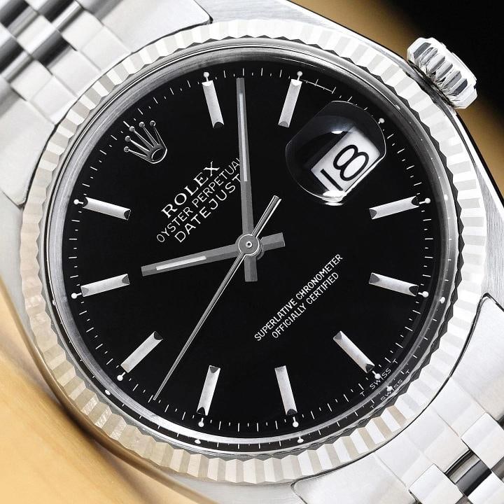 ROLEX MENS DATEJUST 1601 BLACK 18K WHITE GOLD STAINLESS STEEL JUBILEE WATCH: Condition: Pre-owned - Excellent,Bezel Color: Silver,Max Wrist Size: 7.26-7.5 in,Number of Jewels: 26 Jewels,Indices: Stick Indexes, 12-Hour Dial,Bezel: Rolex 18K White Gold Fluted Bezel,Band/Strap: B