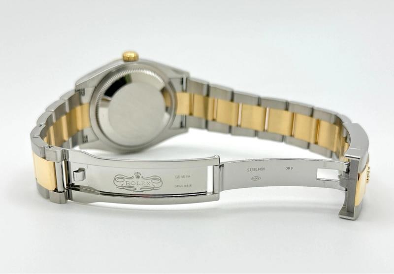 Rolex Datejust 126203 36mm Champagne Dial 18K Yellow Gold Steel Box Booklets - 7