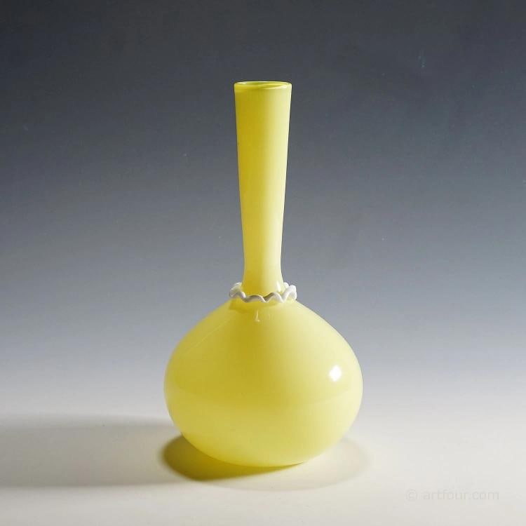 Vittorio Zecchin for Venini Soffiato Vase in Yellow and Lattimo Glass ca. 1950s: Condition: Used,Brand: ArtGlass,Type: Vase,Country of Origin: Italy A Venini soffiato (mouth blown) glass vase with very thin opaque yellow glass, clear glass overlay and a pinched ring in lattimo