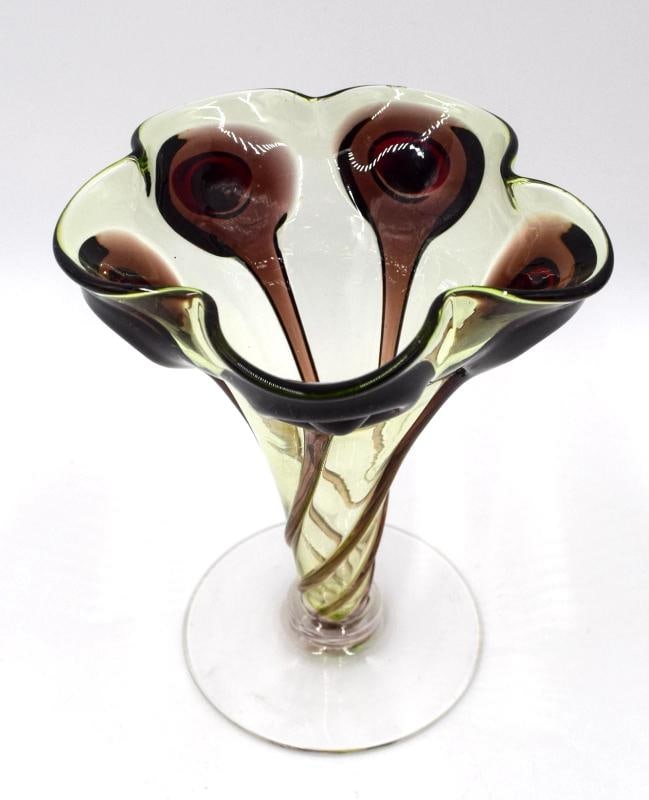 Stuart & Sons Art Nouveau Cairngorm Peacock Eye Art Glass Vase, Circa 1900 - 4