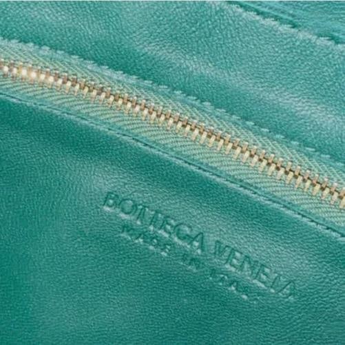 Bottega Veneta Small Cassette Bag in Rain Tree Green - 10