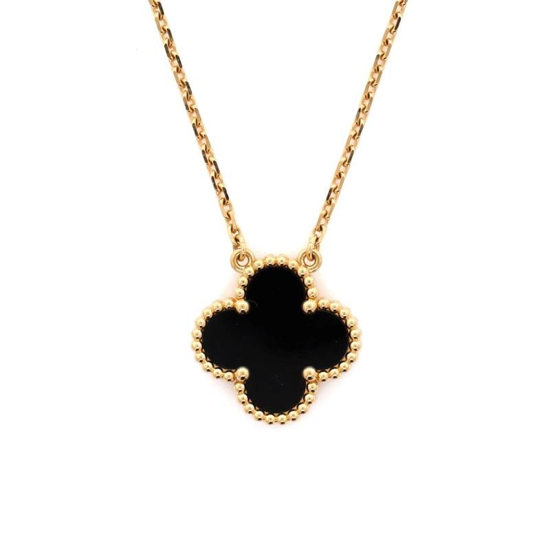 Van Cleef & Arpels Vintage Alhambra Pendant Necklace 18K Yellow Gold and Onyx - 3