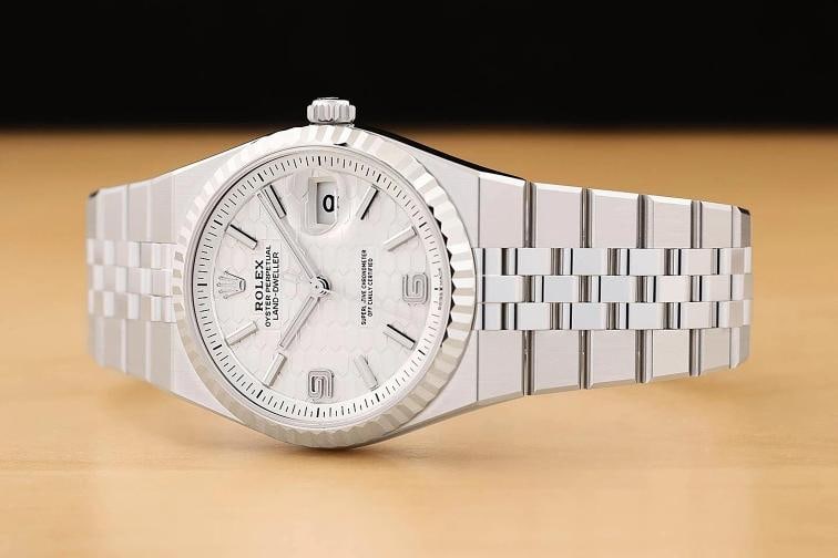 2026 APR B&P ROLEX LAND- DWELLER 127234 36MM 18K GOLD BEZEL HONEYCOMB WATCH - 2