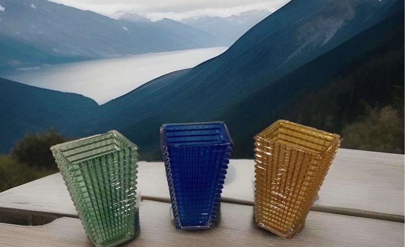 Set Of 3 Heavy Crystal Multi Color Vases Maker Not Baccarat H12Ã¢â‚¬Â - 7