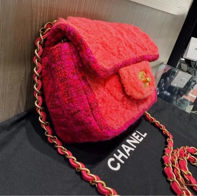 Chanel Shearling & Tweed Classic Square Mini Flap Bag in Fuchsia/Hot Pink - 2