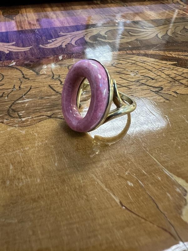 BVLGARI ITALY 18k Yellow Gold & Rhodochrosite Circle Ring Circa 1970s Vintage - 2