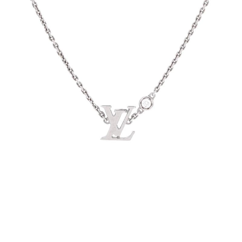 Louis Vuitton Idylle Blossom LV Pendant Necklace 18K White Gold with Diamond: Condition: Pre-owned - Good,Brand: Louis Vuitton,Main Stone: Diamond,Metal: 18K White Gold,Metal Purity: 18K,Style: Pendant,Type: Necklace,Color: White Gold,Material: 18K White Gold, Diamond