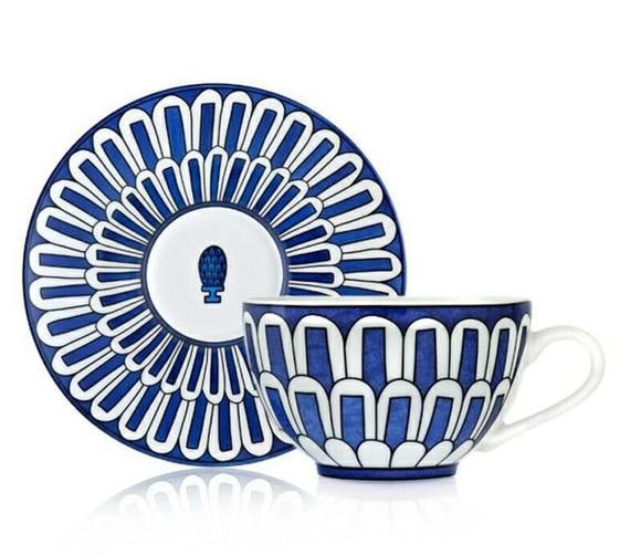 NEW HERMES BLEUS D'AILLEURS PAIR TEACUPS & SAUCERS #P030016P BRAND NIB RARE: Condition: New: A brand-new, unused, unopened, undamaged item in its original packaging (where packaging is ... Read moreabout the conditionNew: A brand-new, unused, unopened, undamaged item in its