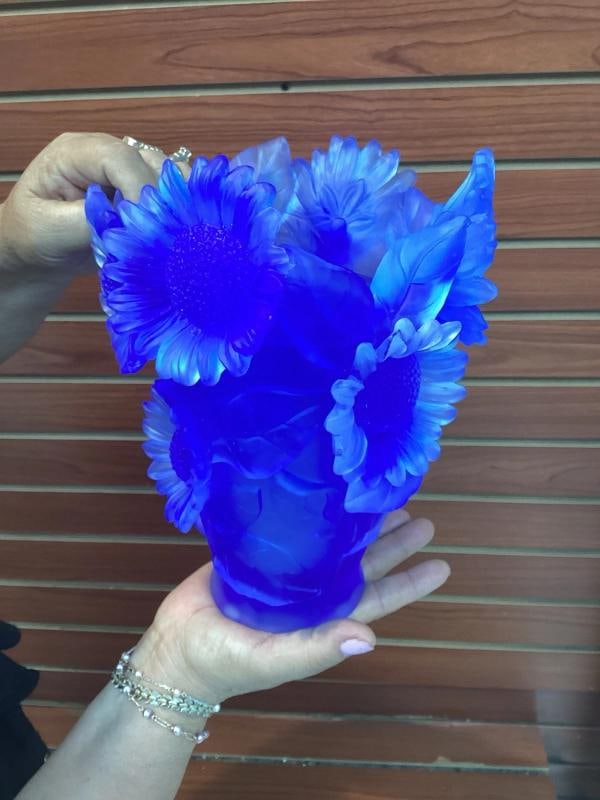 Xl Sunflower Crystal Blue Vase H9¢‚¬ Heavy Art Glass Limited E Maker Unknown - 10