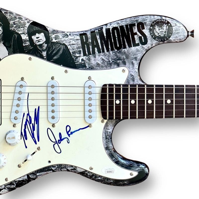 Johnny Ramone & Tommy Ramone Signed Custom Guitar THE RAMONES (JSA) - 2
