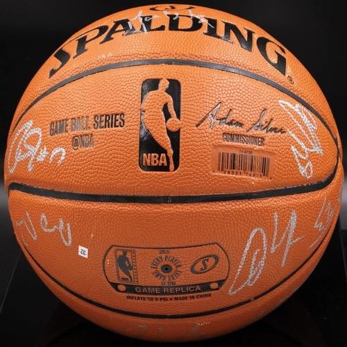 Kobe Bryant Final Season 2015-16 Los Angeles Lakers Team Signed Basketball PSA - 5