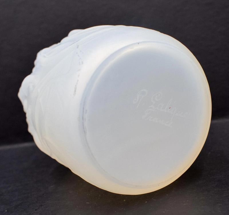 R. Lalique Opalescence Sirenes Atomizer Bottom - Never Mounted, Circa 1925 - 7